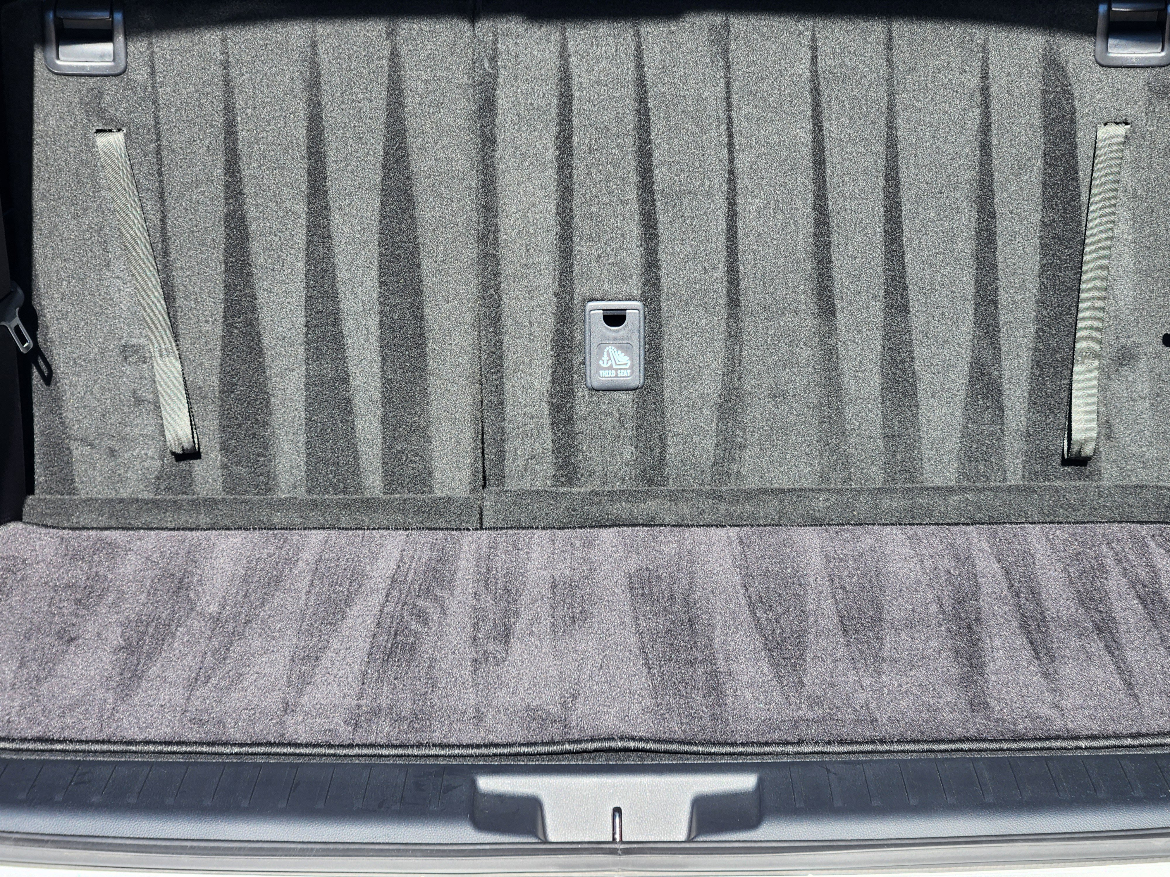 Used 2025 Toyota Highlander Platinum image 44