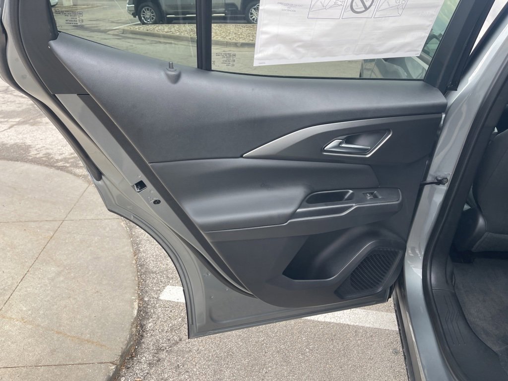 New 2026 Chevrolet Equinox EV LT w/ Comfort Package image 16