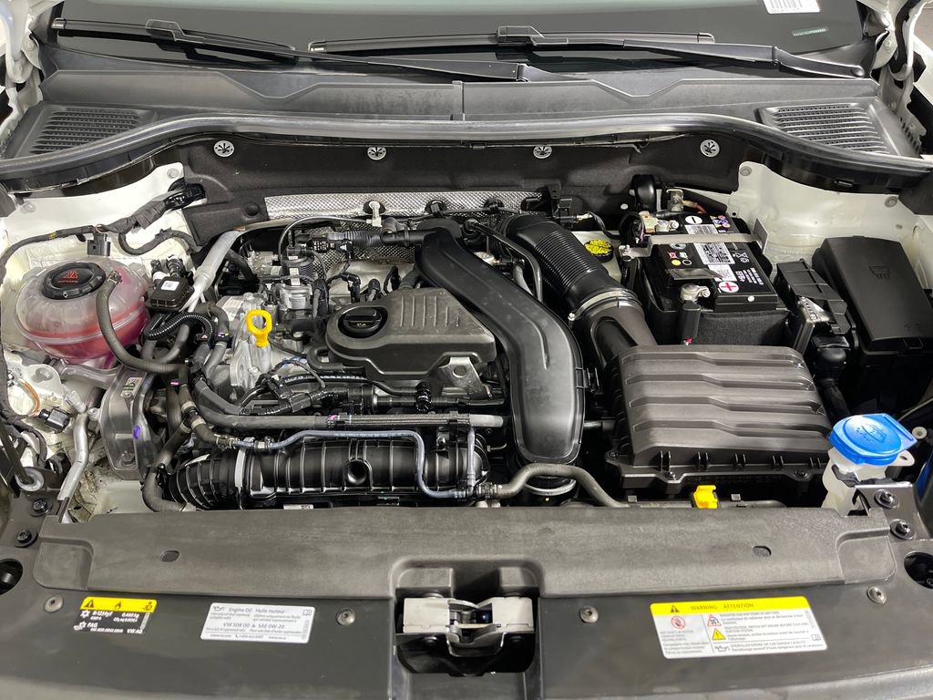 Used 2023 Volkswagen Taos SE image 9