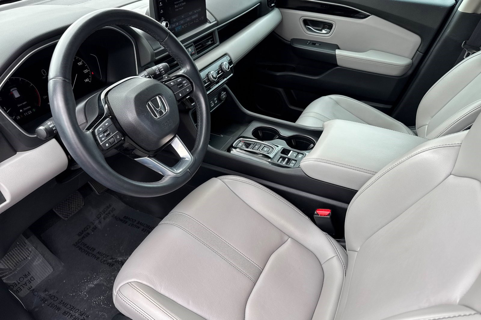 Used 2023 Honda Pilot EX-L image 4