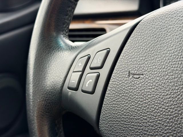 Used 2006 BMW 330xi Sedan image 8