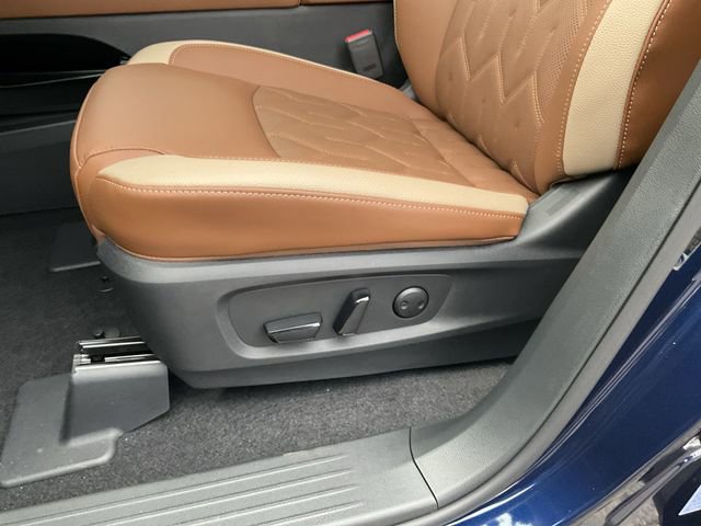 New 2026 Nissan Pathfinder Platinum image 28