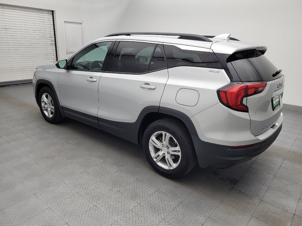 Used 2020 GMC Terrain SLE w/ Driver Convenience Package FWD image 3