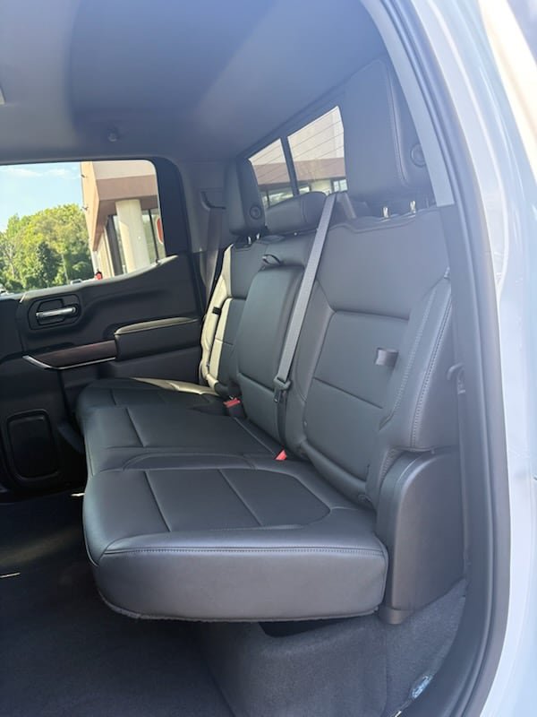 Used 2022 GMC Sierra 1500 SLT w/ SLT Premium Plus Package AWD/4WD image 17