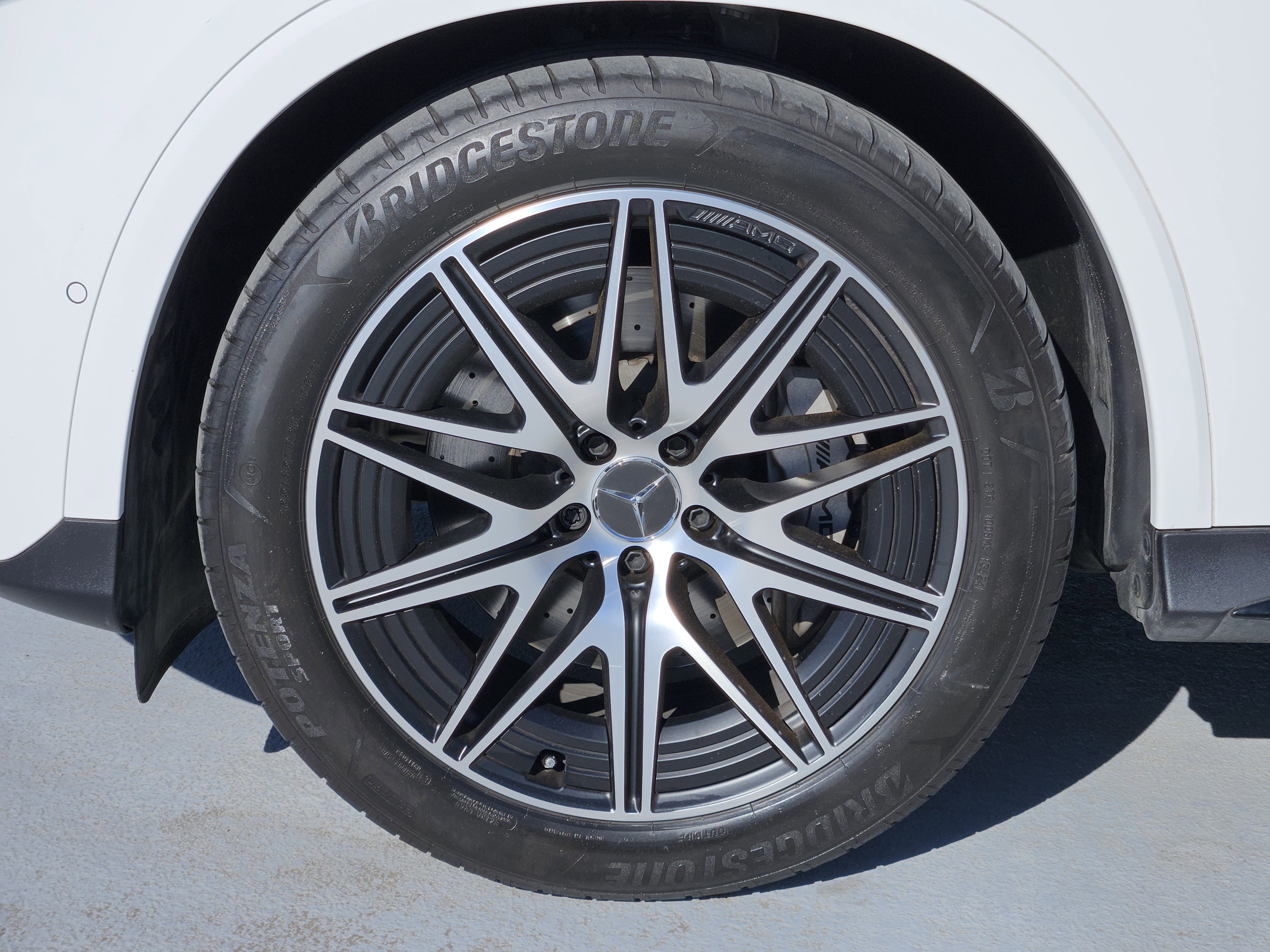 Used 2025 Mercedes-Benz GLC 43 AMG 4MATIC image 12