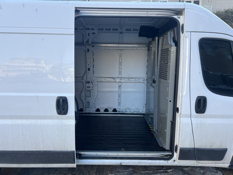 Used 2019 RAM ProMaster 2500 w/ Interior Convenience Group image 23