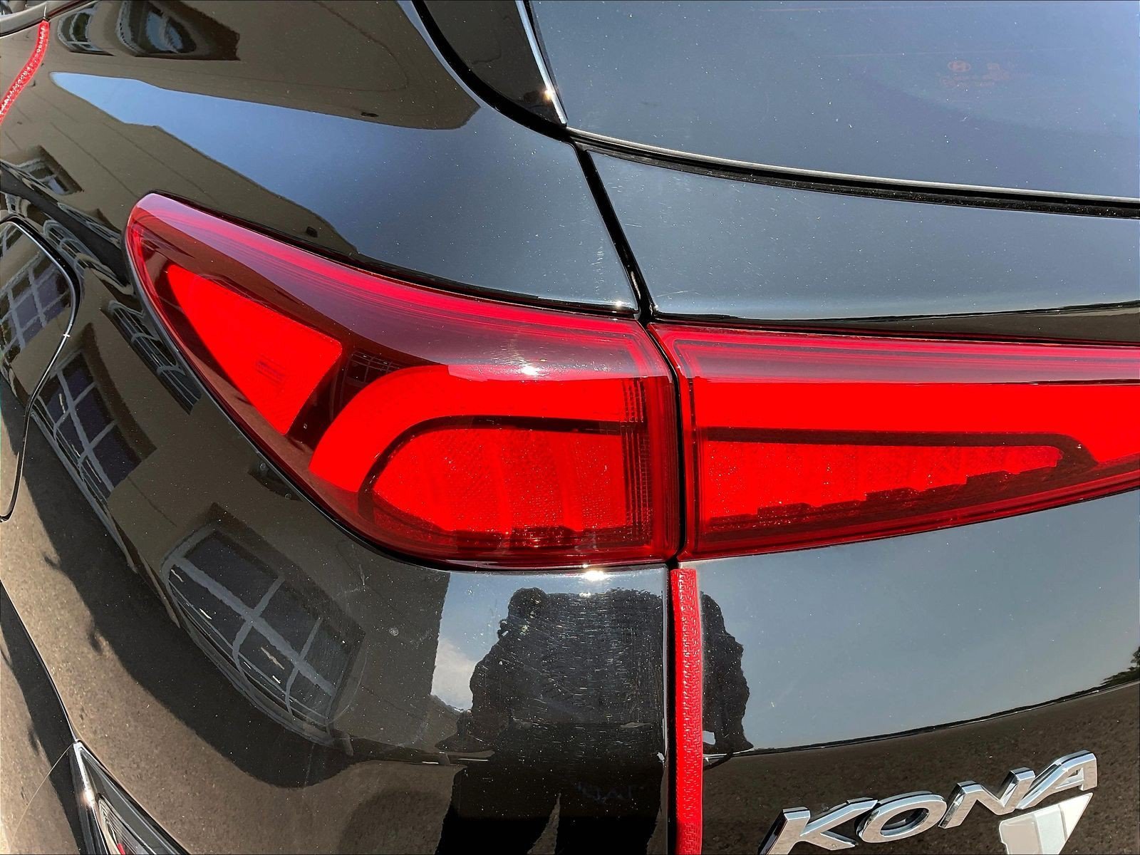 Certified 2022 Hyundai Kona N FWD image 23
