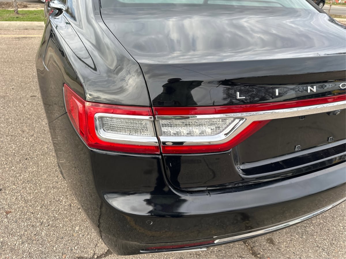 Used 2020 Lincoln Continental FWD image 22