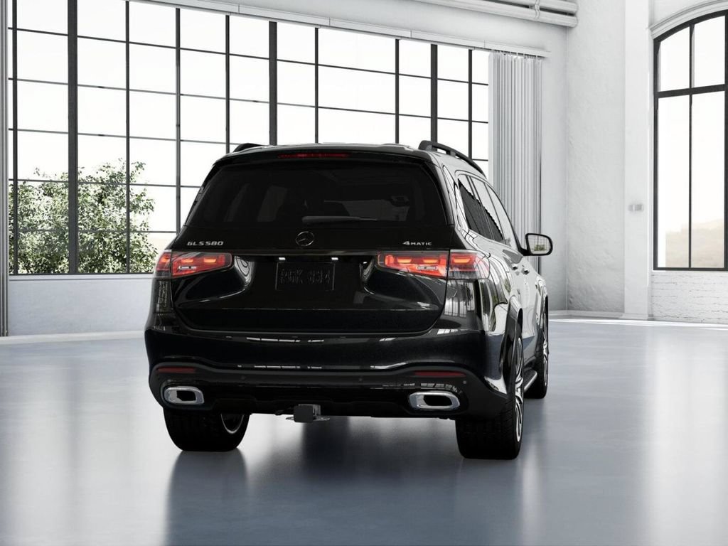 Used 2025 Mercedes-Benz GLS 580 4MATIC image 24