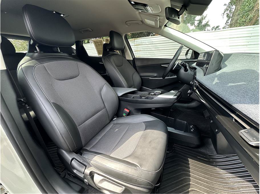 Used 2024 Kia EV6 Light AWD/4WD image 4