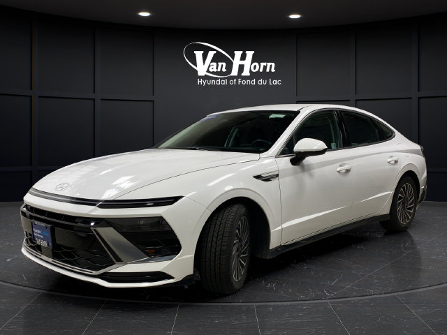 Used 2025 Hyundai Sonata SEL FWD image 3