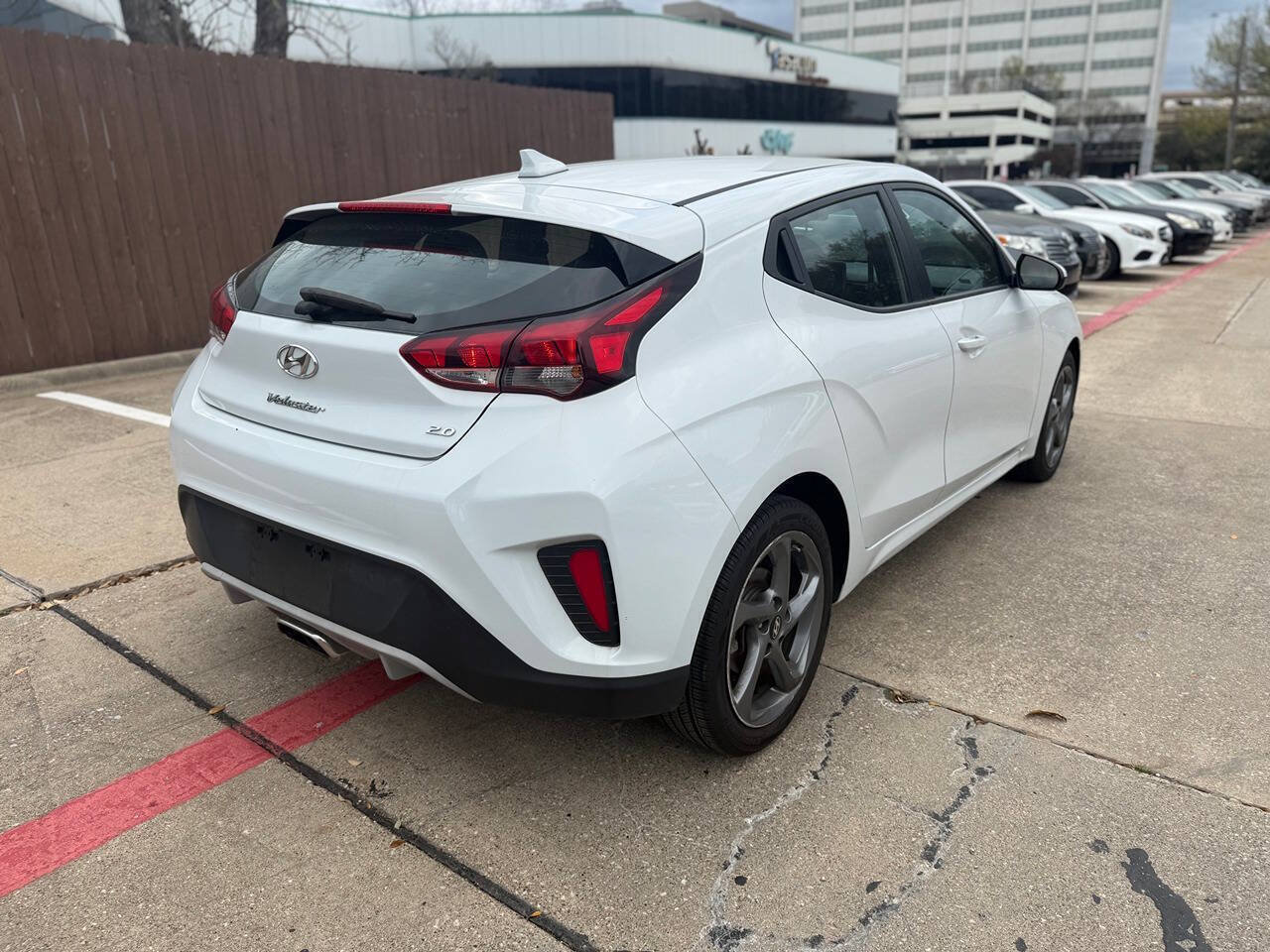 Used 2019 Hyundai Veloster 2.0 FWD image 6