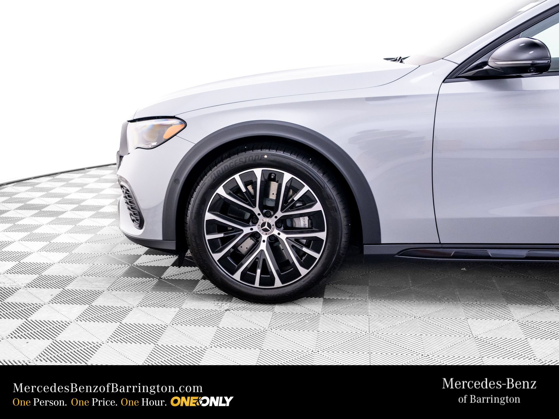 New 2026 Mercedes-Benz E 450 4MATIC All-Terrain Wagon image 39