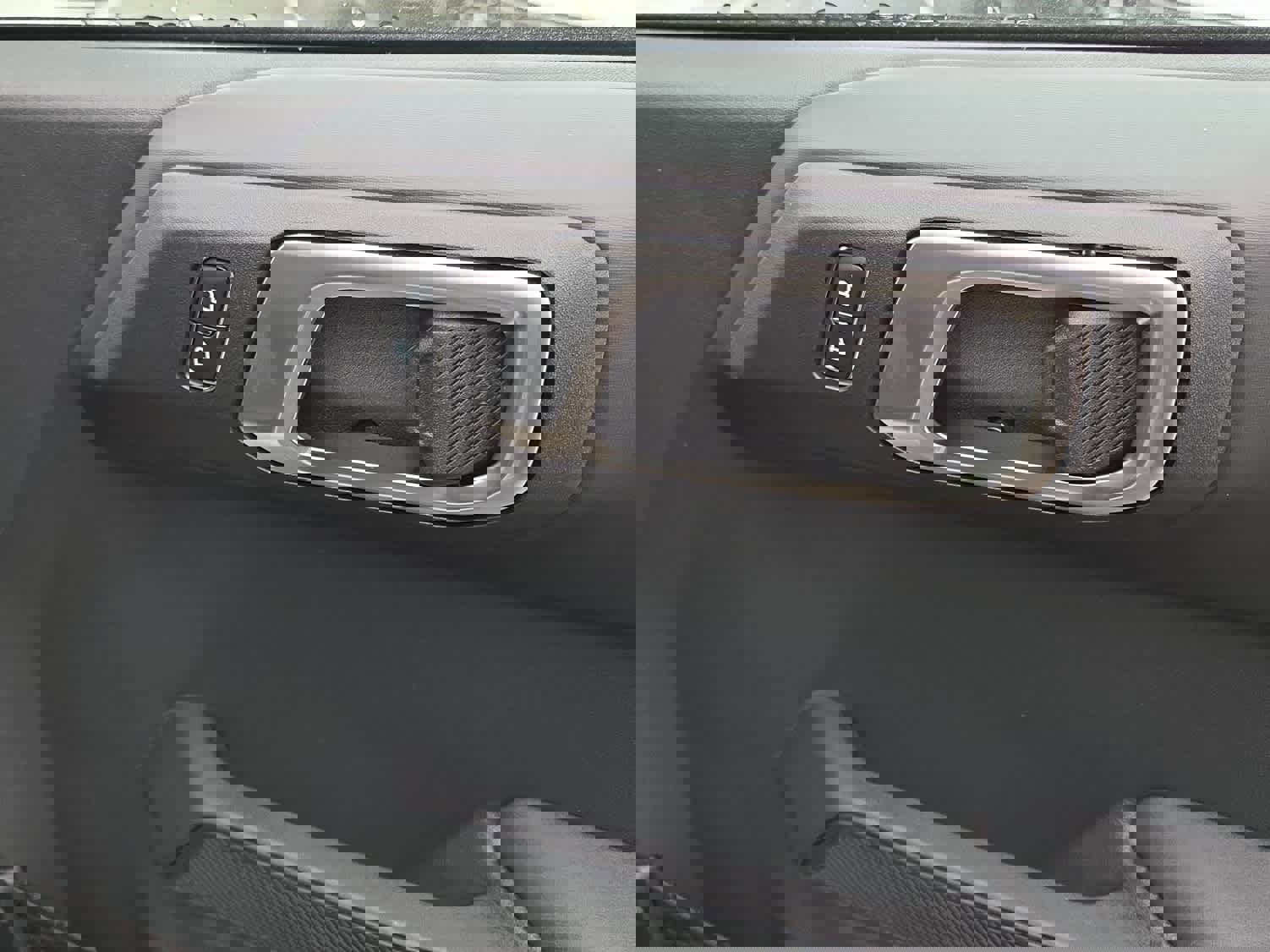 New 2025 Ford Bronco Badlands image 26