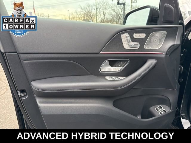 Used 2025 Mercedes-Benz GLE 450e 4MATIC w/ Winter Package image 35