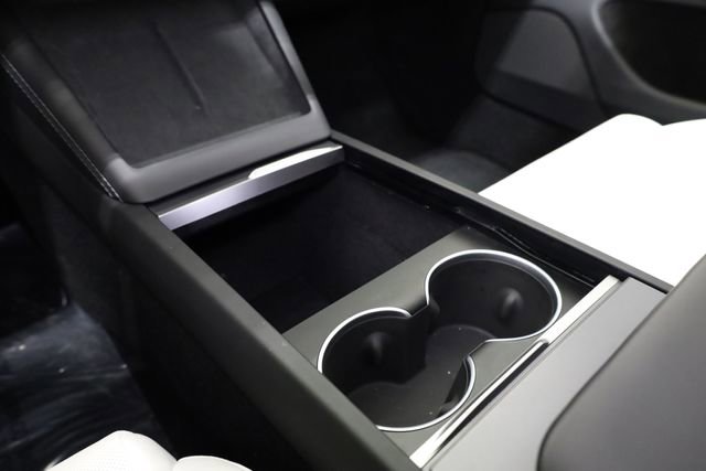 Used 2025 Tesla Model 3 Performance image 22