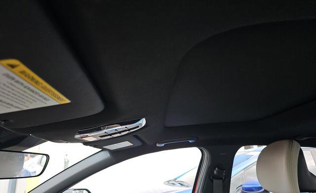 Used 2025 Kia K4 GT-Line Turbo image 8