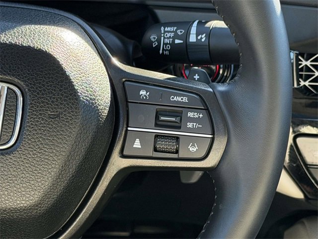 Used 2025 Honda Accord EX-L image 17