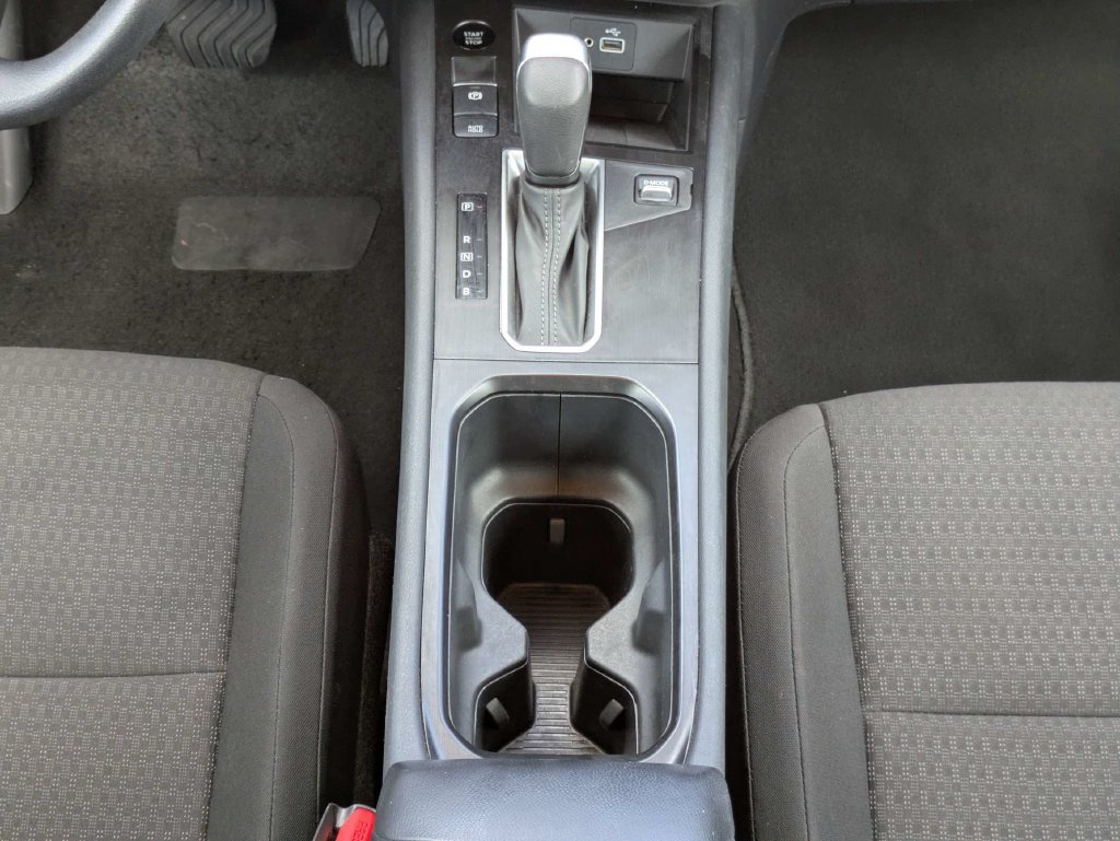 Used 2025 Nissan Kicks S FWD image 18