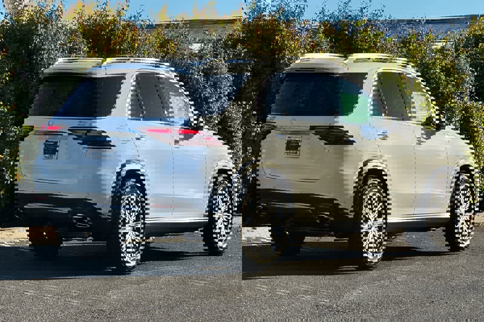 New 2026 Mercedes-Benz GLE 350 4MATIC image 3