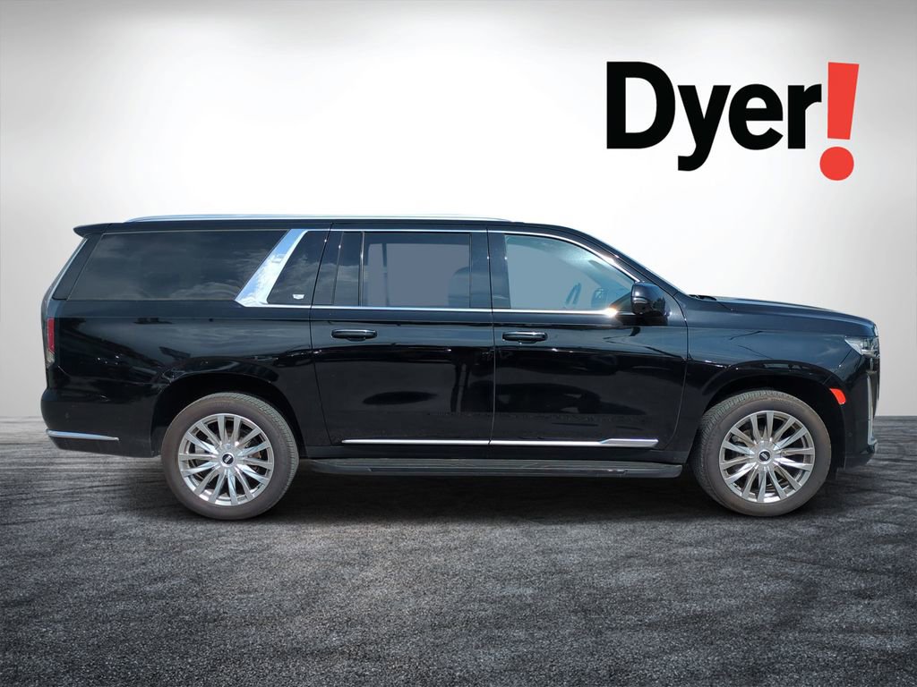 Used 2022 Cadillac Escalade ESV Premium Luxury AWD/4WD image 2