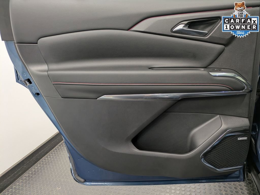 Used 2025 Chevrolet Traverse RS AWD/4WD image 22