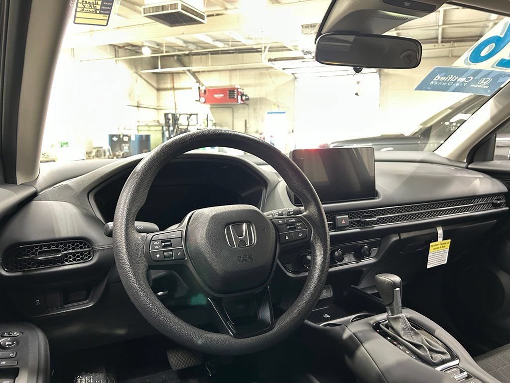 Used 2026 Honda HR-V LX image 15