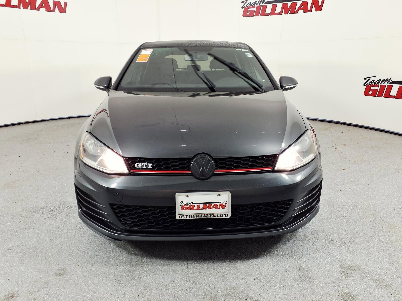 Used 2017 Volkswagen GTI S image 2