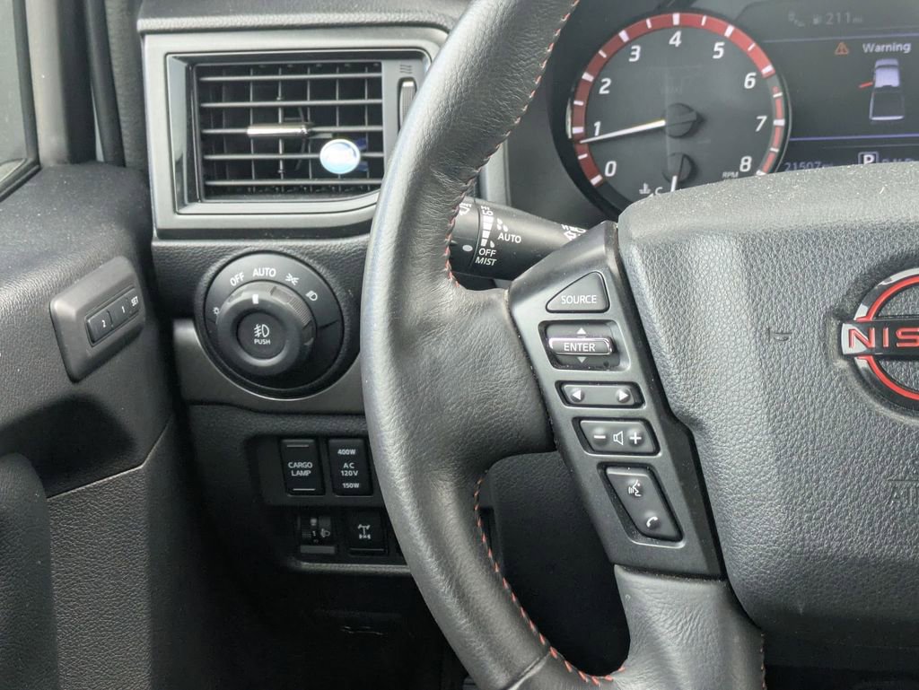 Used 2023 Nissan Titan PRO-4X w/ Pro-4x Convenience Package image 13