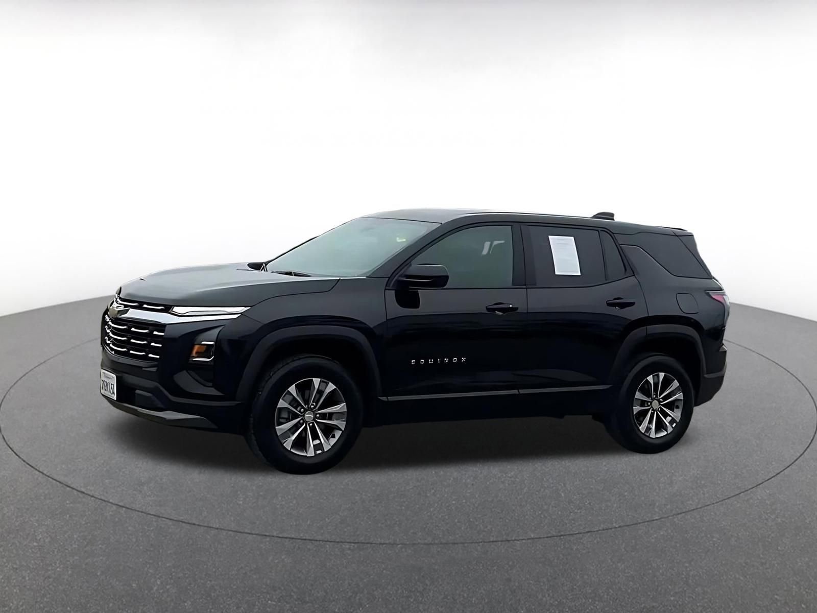 Used 2025 Chevrolet Equinox LT image 8