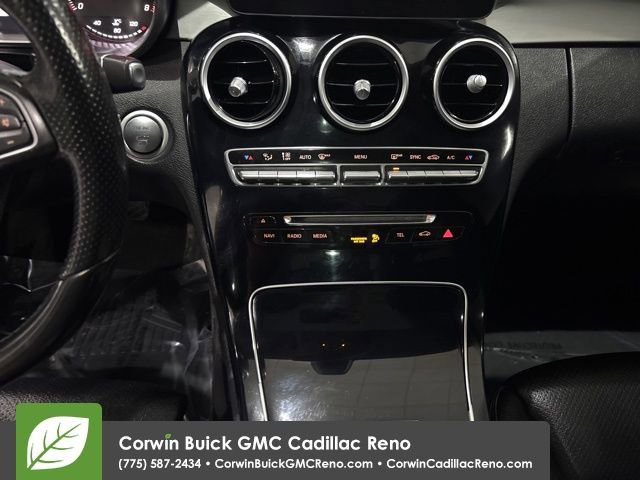 Used 2015 Mercedes-Benz C 300 Sedan image 27