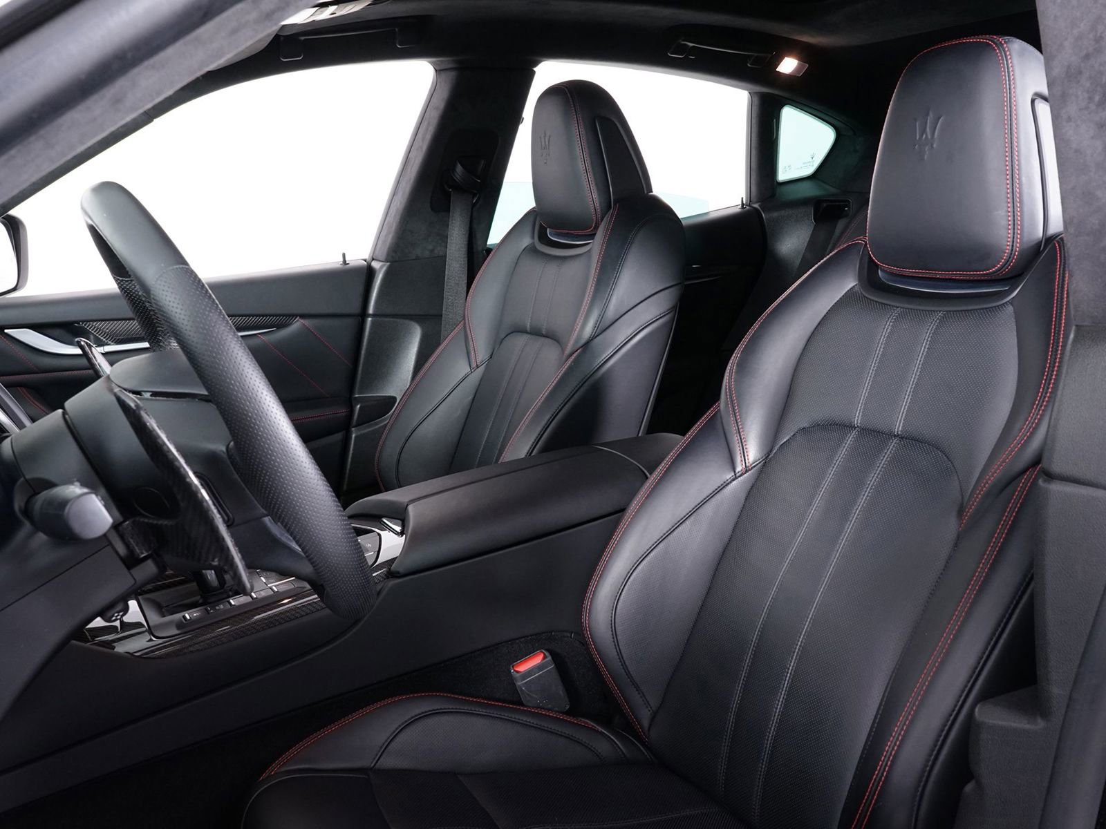 Used 2019 Maserati Levante GTS image 26