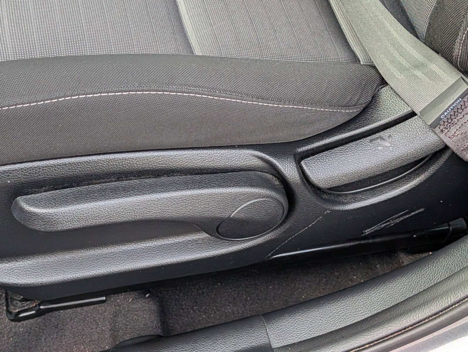 Used 2016 Kia Forte EX FWD image 18