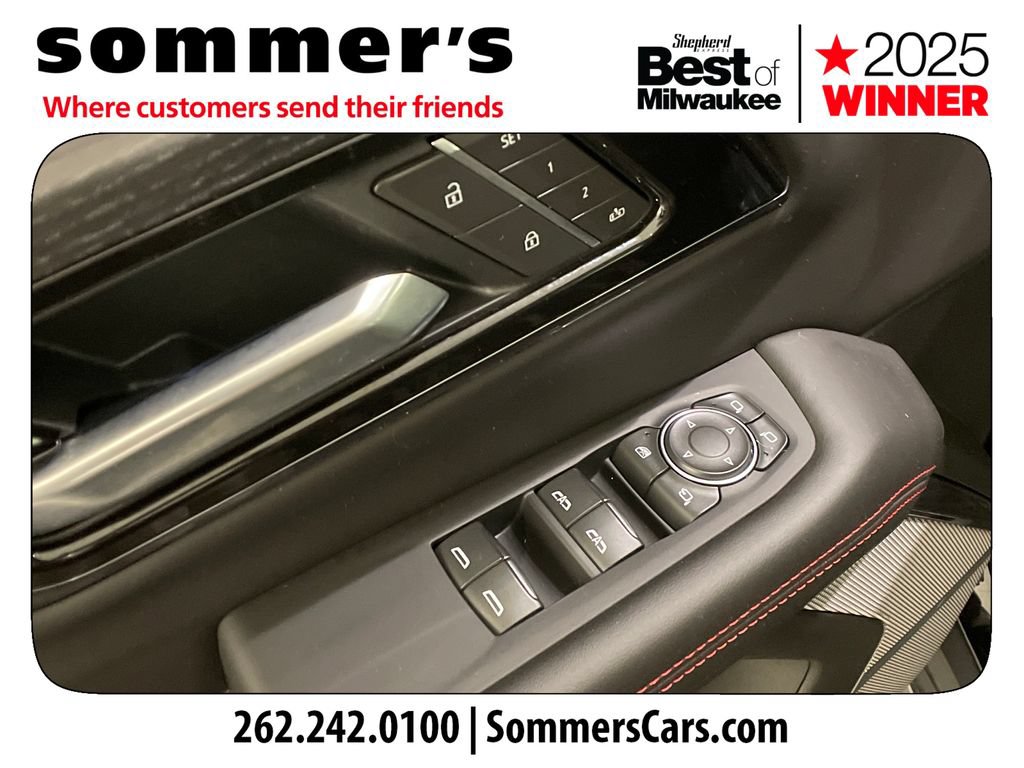 Used 2025 GMC Yukon XL AT4 Ultimate w/ LPO, Floor Liner Package AWD/4WD image 11