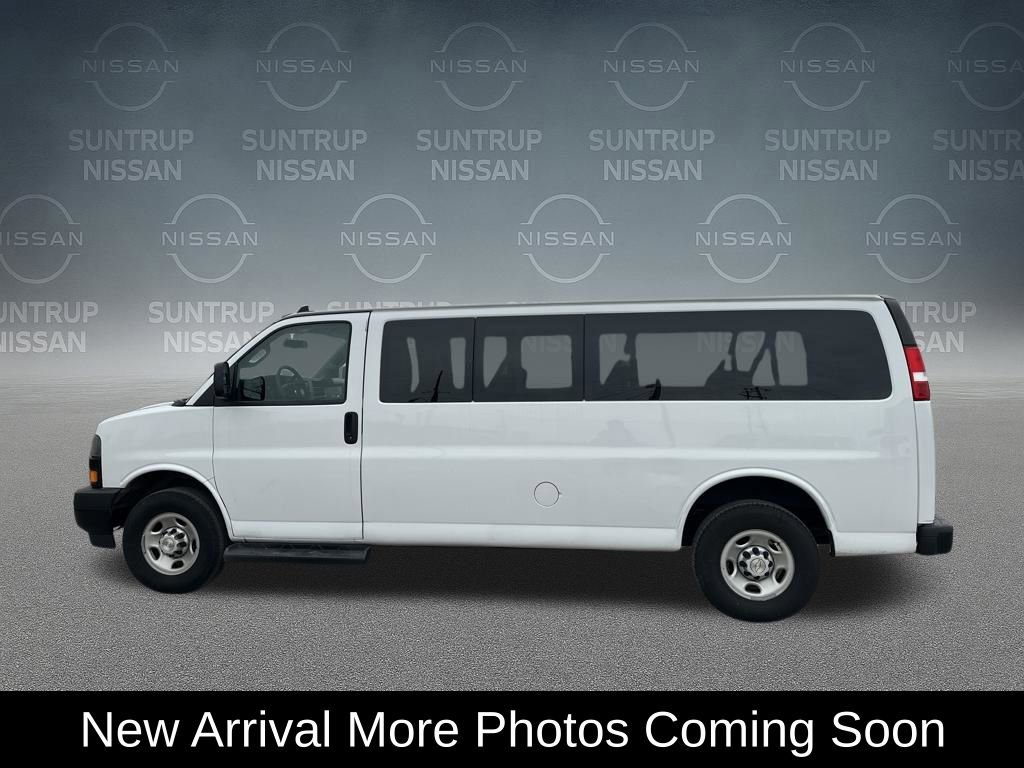 Used 2023 Chevrolet Express 3500 LS video 3