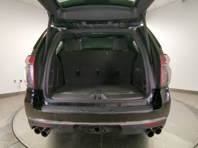 Used 2024 Chevrolet Tahoe Premier AWD/4WD image 30