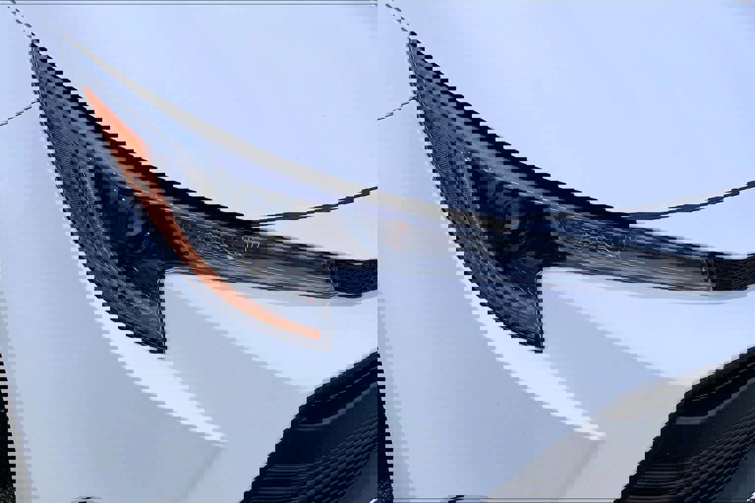 Used 2025 Toyota Corolla LE FWD image 26