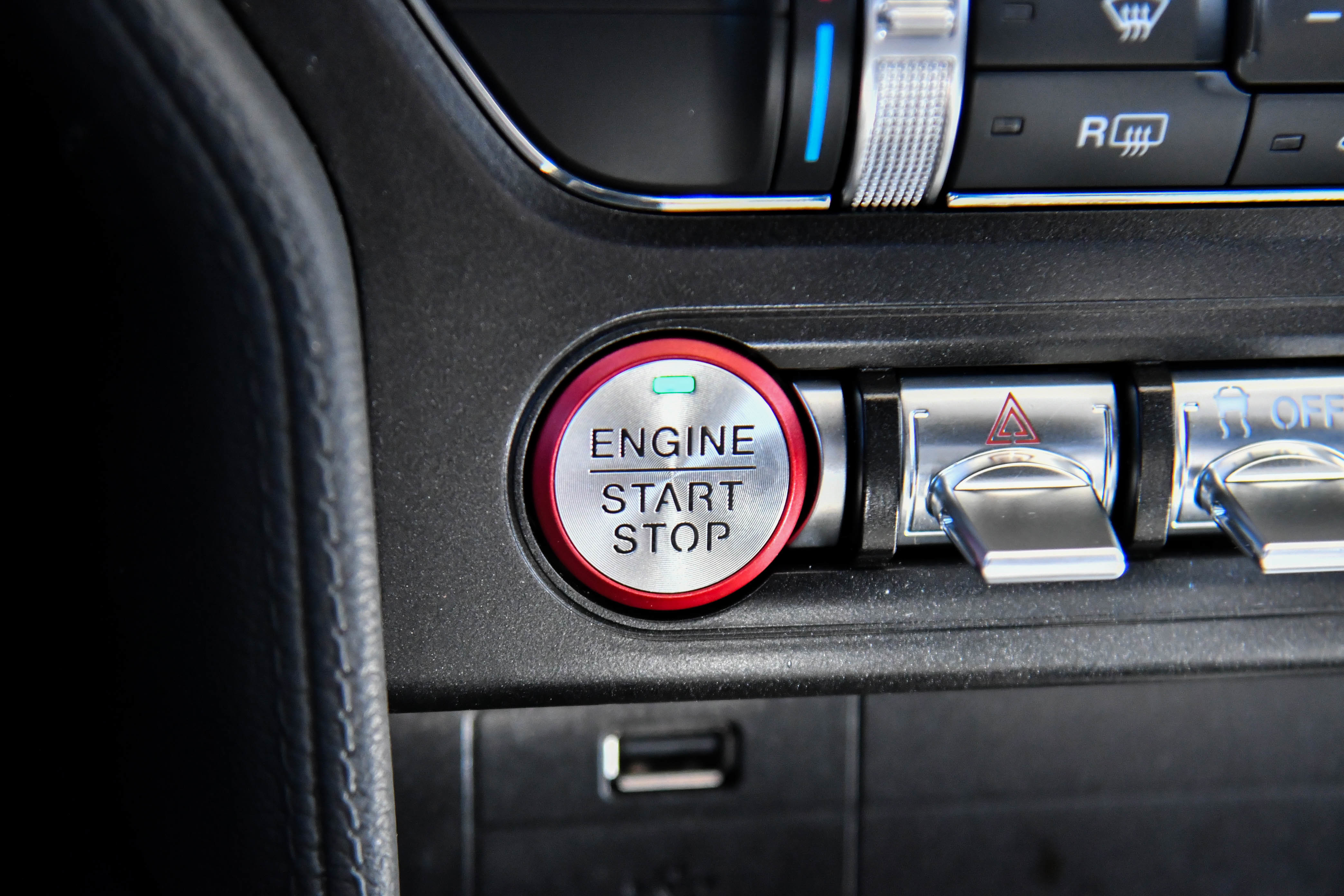 Used 2022 Ford Mustang GT w/ Equipment Group 301A image 29