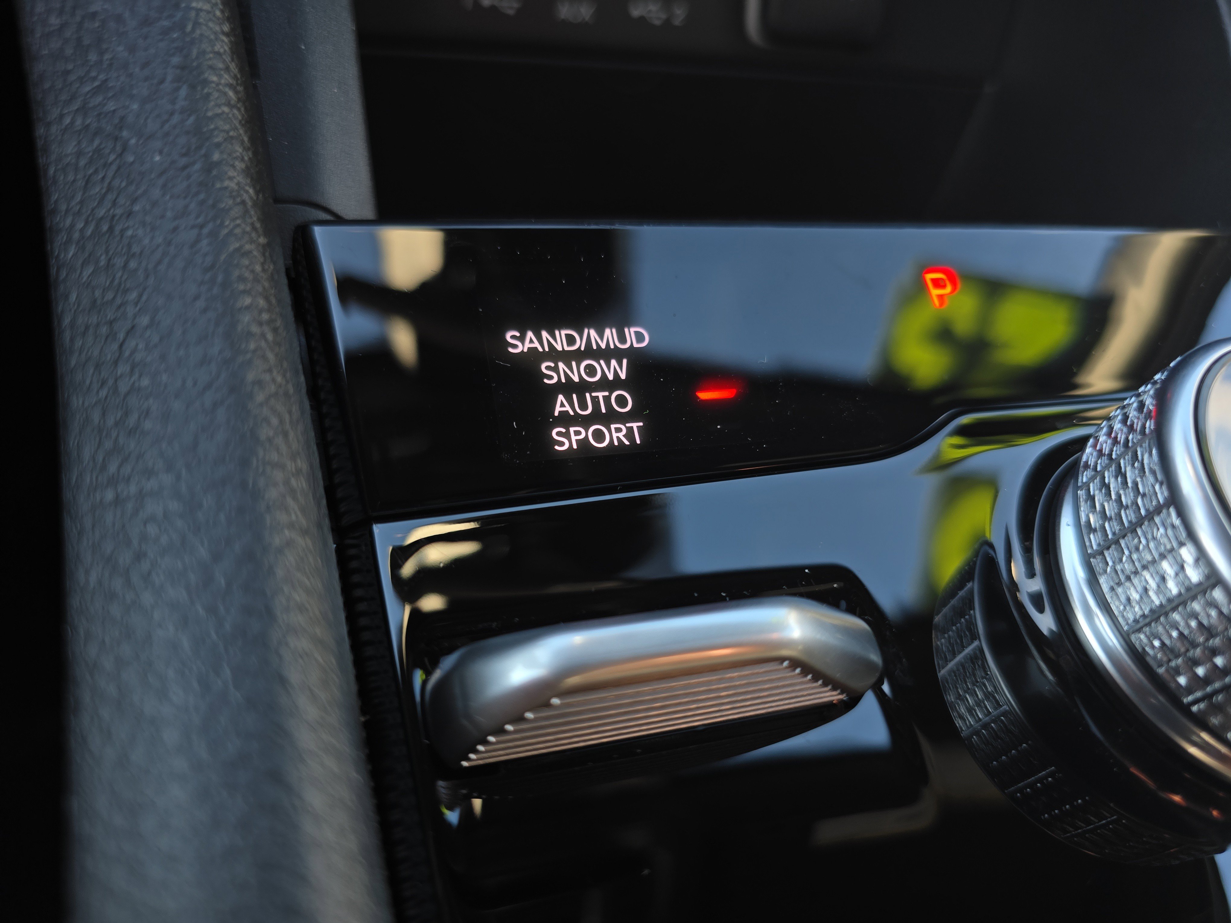 New 2025 Jeep Grand Cherokee Limited image 25