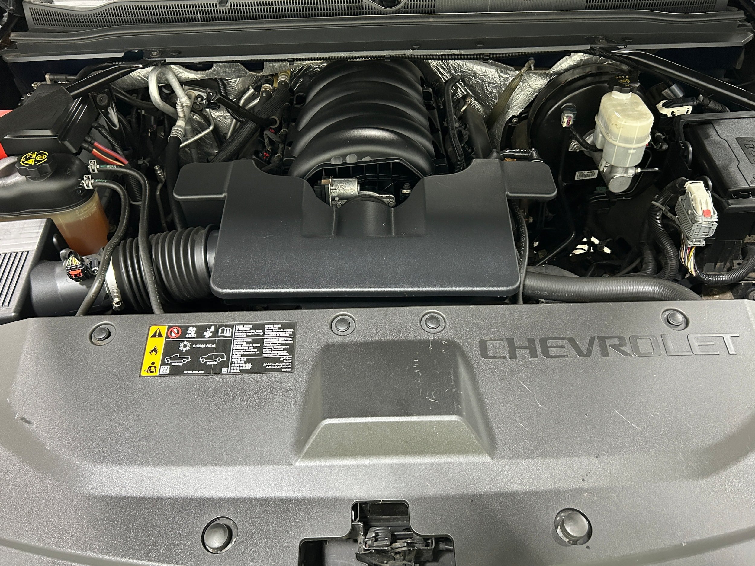 Used 2017 Chevrolet Suburban Premier AWD/4WD image 19