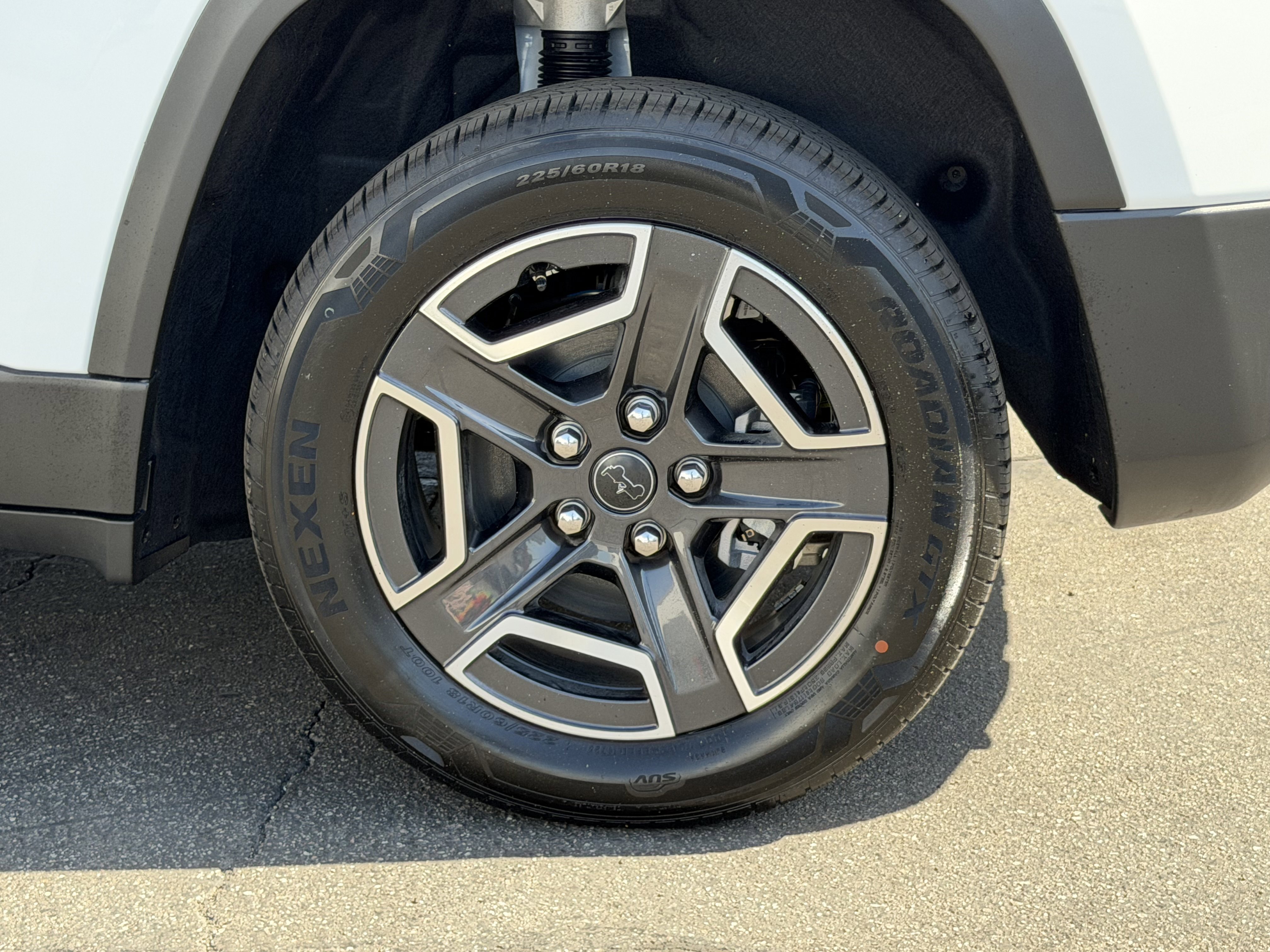 New 2026 Jeep Cherokee Limited AWD/4WD image 18