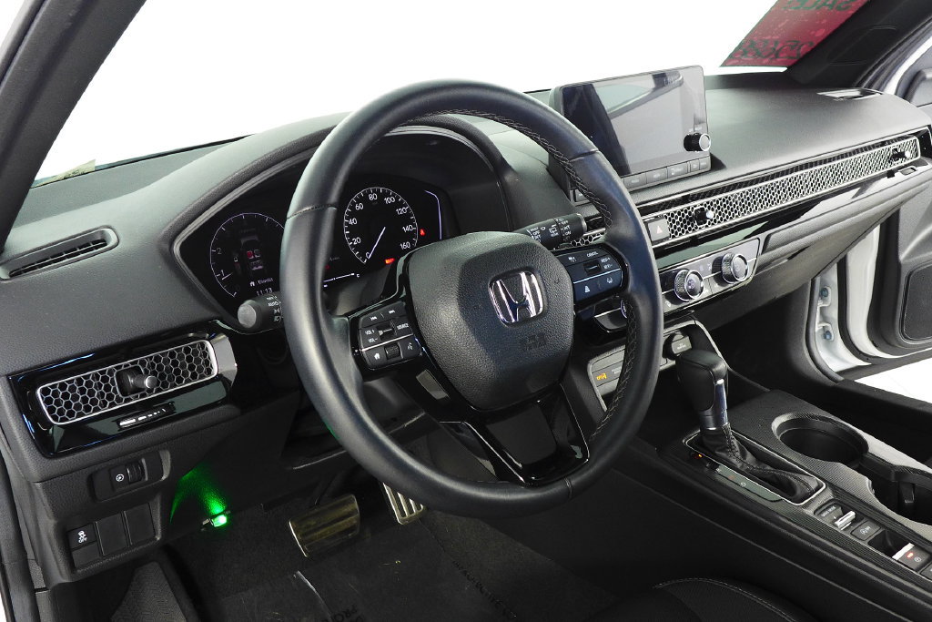 Used 2025 Honda Civic Sport image 29