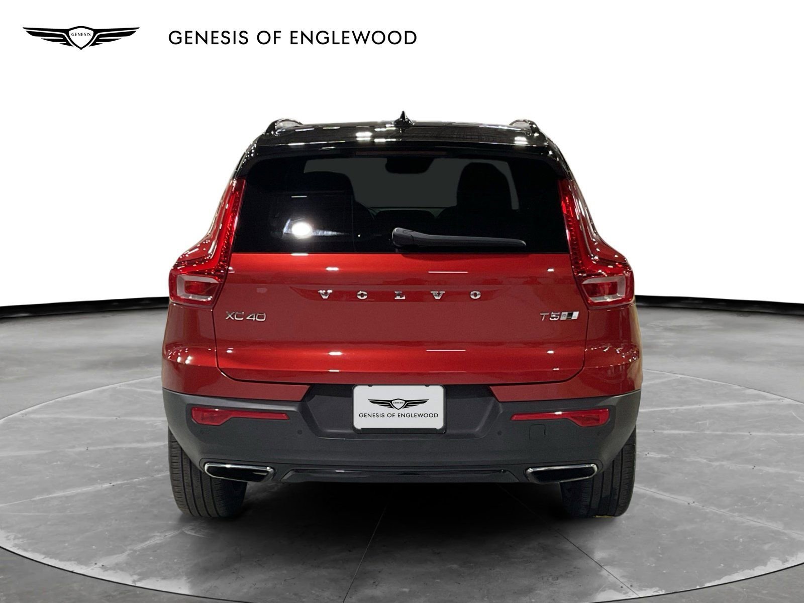 Used 2019 Volvo XC40 T5 R-Design image 6