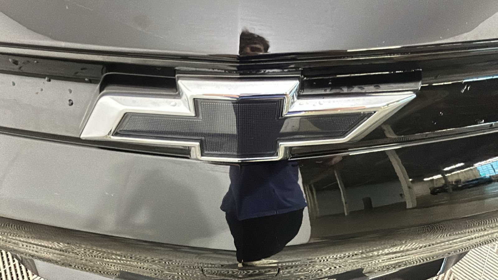 Used 2027 Chevrolet Bolt RS FWD image 9