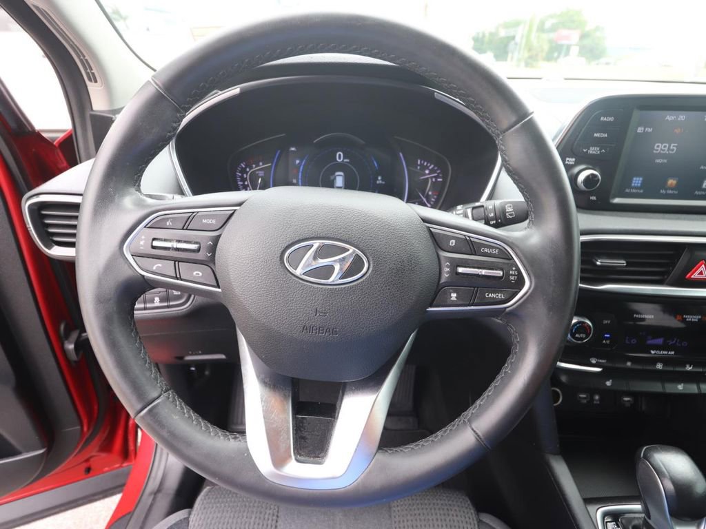 Used 2019 Hyundai Santa Fe SEL FWD image 17