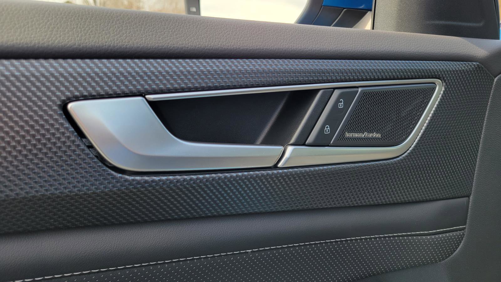 Certified 2025 Volkswagen Atlas Cross Sport SEL Premium R-Line image 21