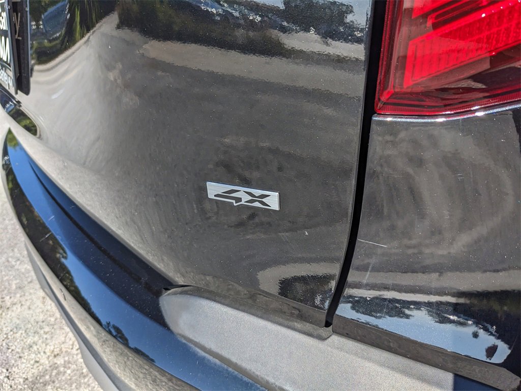 Certified 2025 Kia Seltos EX w/ EX Sunroof Package image 13