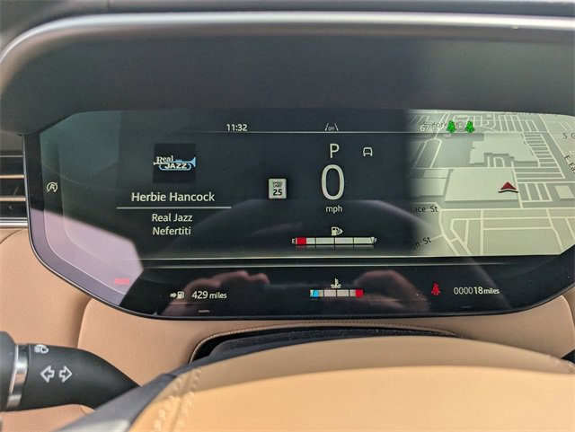 New 2025 Land Rover Range Rover Sport SE image 9