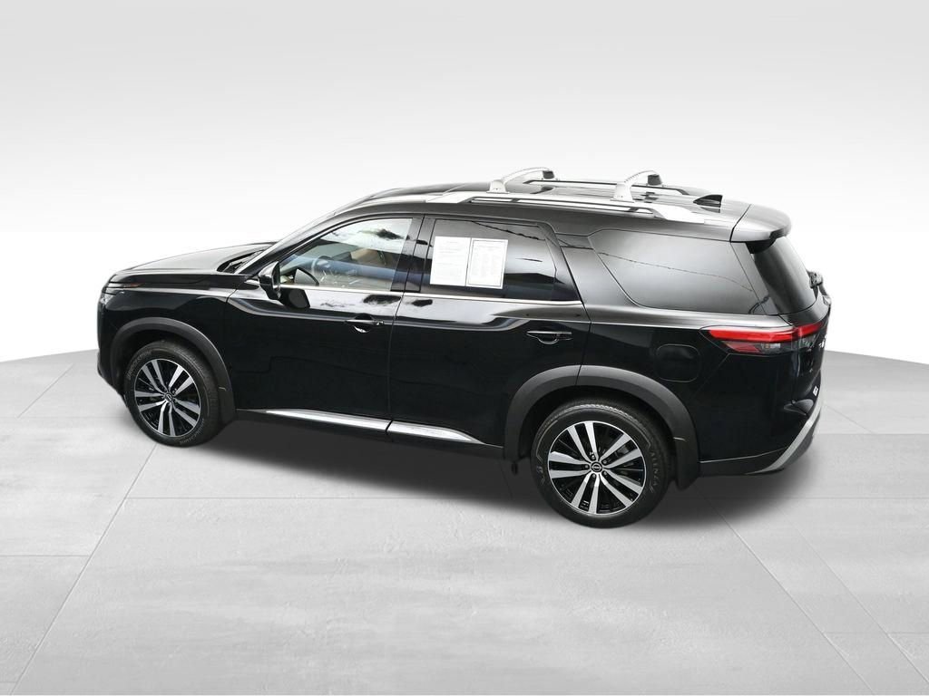 Used 2024 Nissan Pathfinder Platinum FWD image 35