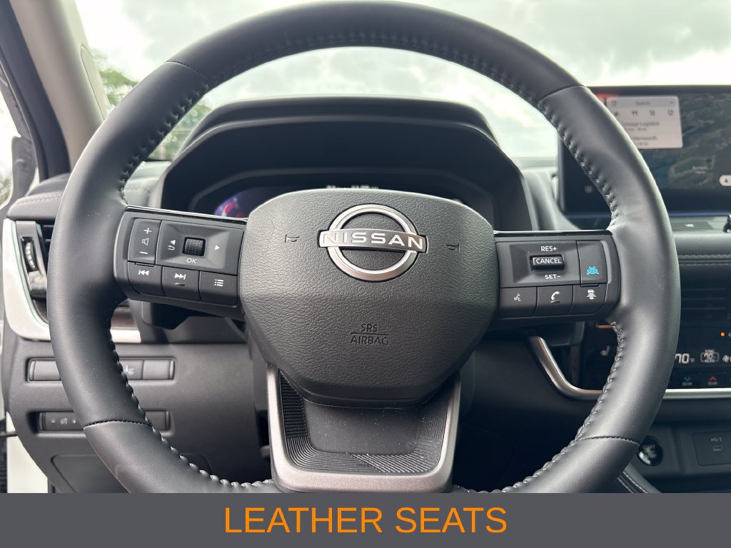 Used 2026 Nissan Rogue Platinum w/ Platinum Premium Package AWD/4WD image 12